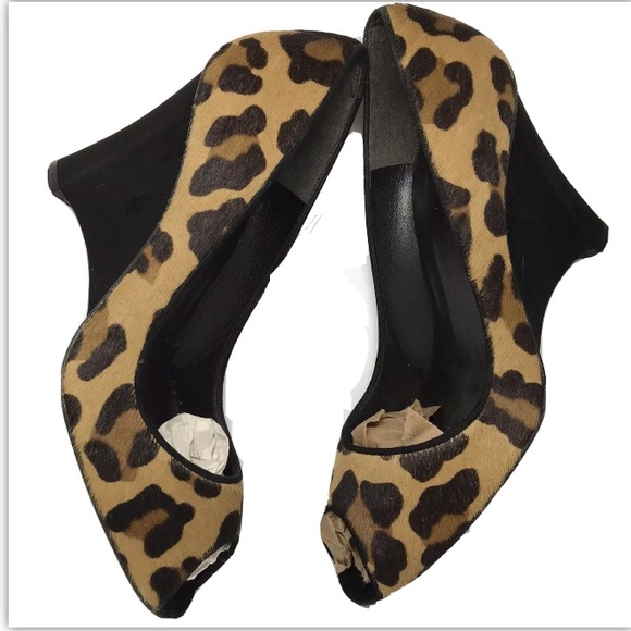 Stuart Weitzman Cheetah Wedge - Picture 6 of 10